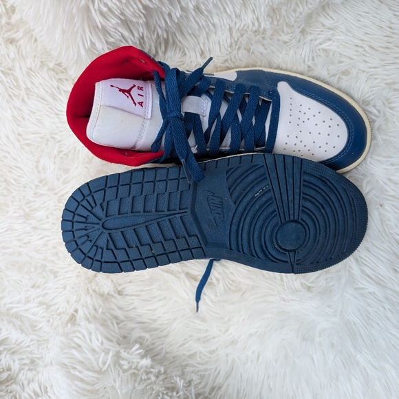 Women's Air Jordan 7 Mid Red Blue White Sneakers - Picture 5 of 7